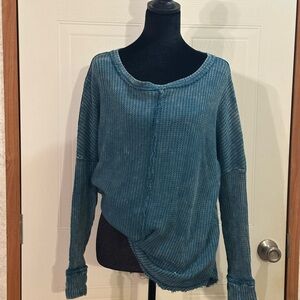 Zenana Women's Elegant Blue Knit Blouse